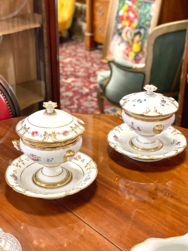 19th Century Pair of Paris Porcelain Lidded Confituriers