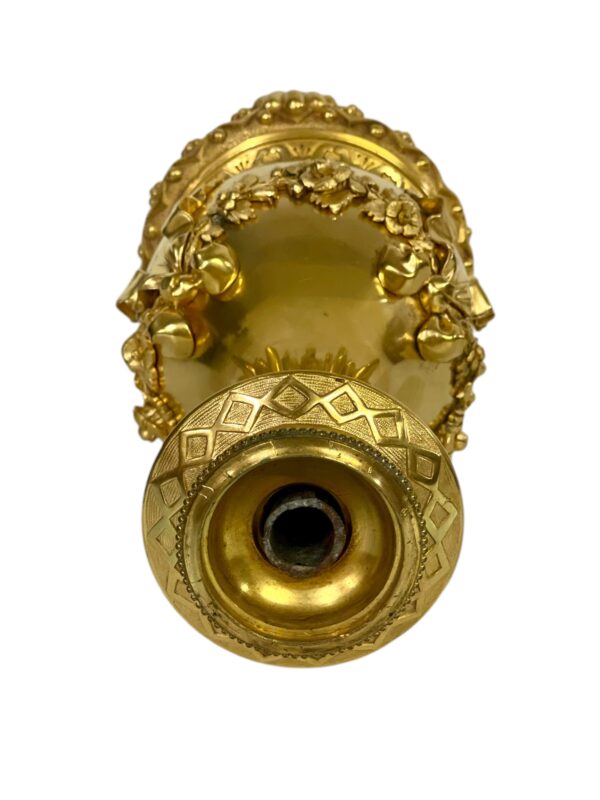 Louis XVI Gilt Bronze Table Lamp with Roses and Ribbons, 19th Century