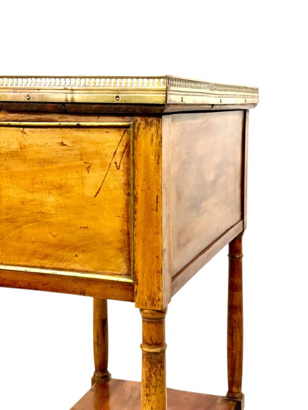 Neoclassical Walnut Nightstand or Side Table, 18th Century