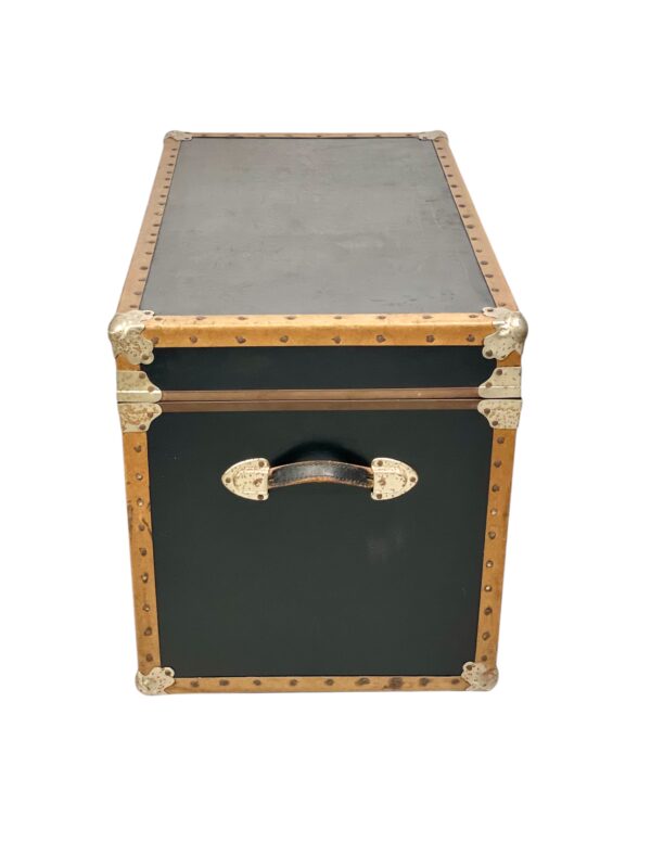 Vintage Flat Top Steamer Trunk, 20th Century