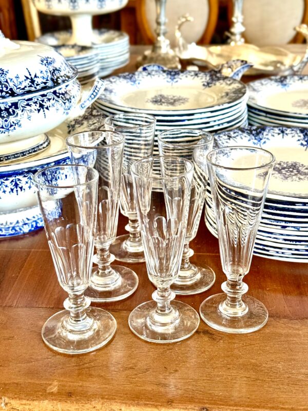 6 Champagne Crystal Glasses, Attributed to Baccarat, circa 1850 - Image 5