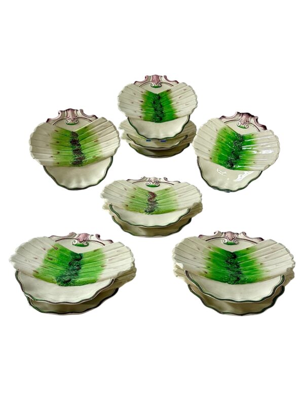 Set of 11 French Majolica Asparagus Plates by Sarreguemines, 19th Century