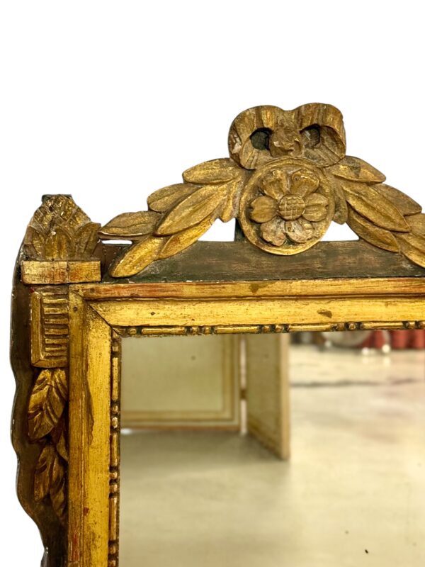 19th Century French Neoclassical Giltwood Wall Mirror with Crest