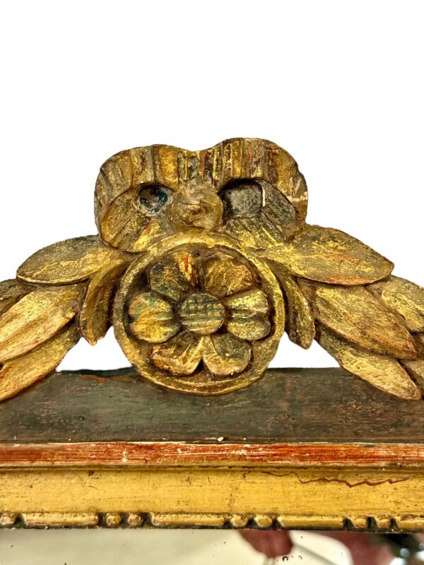 19th Century French Neoclassical Giltwood Wall Mirror with Crest - Image 11