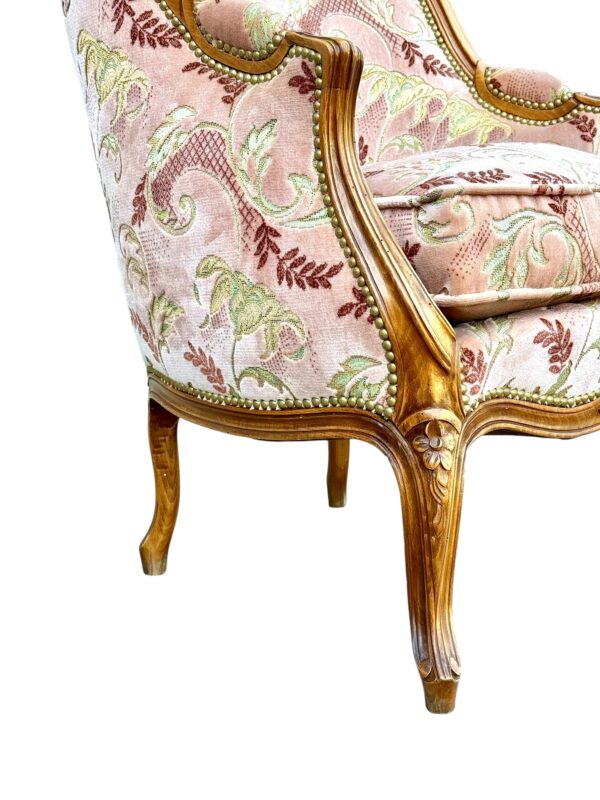 Louis XV Style Carved French Walnut Bergère, Late 19th Century