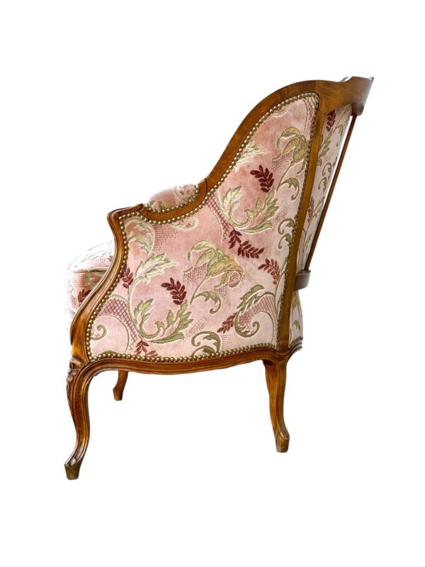 Louis XV Style Carved French Walnut Bergère, Late 19th Century - Image 9