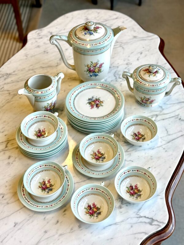 Raynaud Limoges 23-Piece Porcelain Tea & Coffee Service with Gold Trim