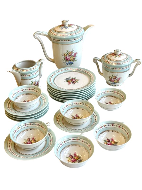 Raynaud Limoges 23-Piece Porcelain Tea & Coffee Service with Gold Trim