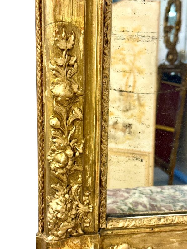 19th Century Louis XVI Neoclassical Giltwood Console Mirror