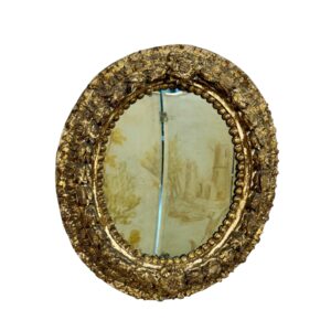 17th Century Italian Oval Giltwood Mirror with Floral Carvings