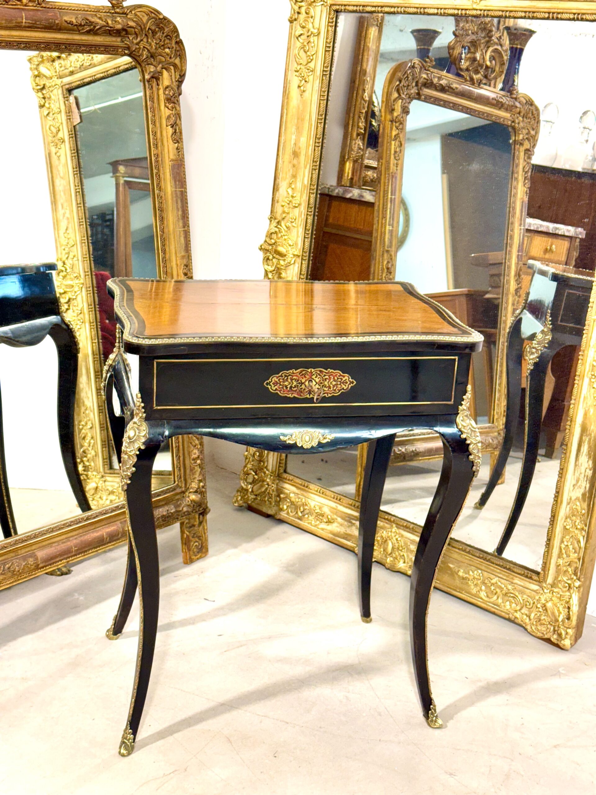 19th Century French Ebonized Walnut Vanity Table with Gilt Bronze Mounts - Image 22